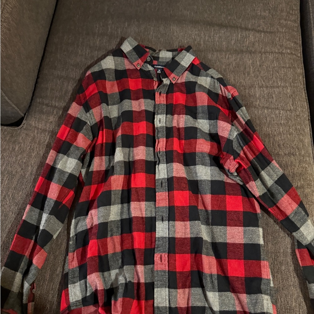 Men’s Checkered Plaid/Flannel Shirt